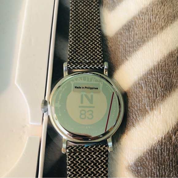 Nautica Watch N83 Man/Woman - Picture 3 of 6